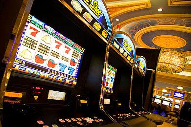 轻肉鸽弹幕射击动作游戏《地牢与小鸭子》现已正式推出 获得好评